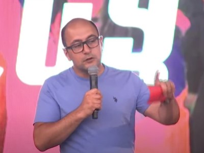 Դուք մնալու եք ՀՀ-ում ԵՄ այն դեսպանը, որի դռան մոտ քաղաքացի էին ծեծում, կրակում նրա վրա, և Դուք լռել եք․ Մամիջանյան