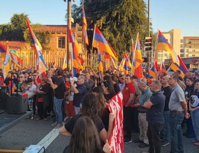 Newspaper: Armenia authorities' efforts to stop waves of protest in diaspora are in vain