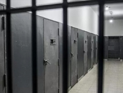 Believers in Azerbaijan prisons go on hunger strike