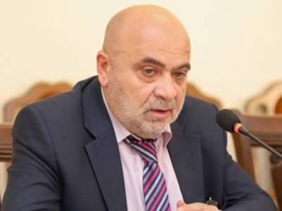 Եթե ուզում են քարոզչական գործիքներ լինել, կարող են յութուբյան ալիքներ բացել. Տիգրան Հակոբյանը՝ հեռուստաաիքների մասին
