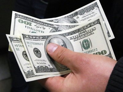 Դոլարի փոխարժեքը նվազեց եւս 3 դրամով. ռուբլին ամրացել է