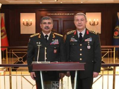Turkey and Azerbaijan defense ministers discuss prospects for military cooperation