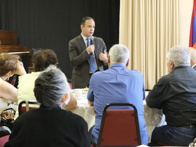 Armenia commissioner for diaspora holds meetings in Chicago