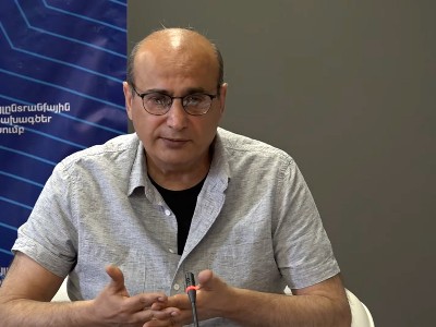 Այո, այս իշխանությունը պետք է գնա, բայց մյուս կողմից, եկեք մյուսներին էլ, ընդդիմությանը սուրբ չսարքենք. Ստեփան Դանիելյան