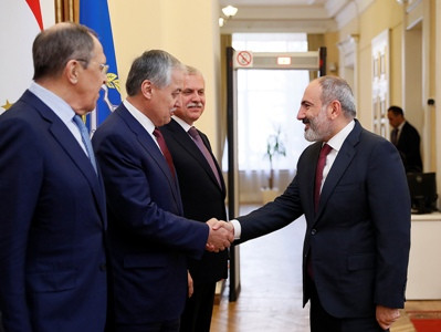 Никол Пашинян принял глав МИД стран ОДКБ