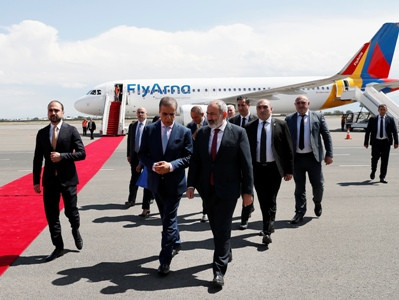 Փաշինյանը ներկա է գտնվել Fly Arna-ի գործունեության մեկնարկին նվիրված միջոցառմանը (ֆոտո)