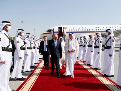 Armenia’s Pashinyan arrives in Qatar on official visit