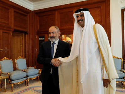 Armenia premier, Qatar Emir discuss matters on development of cooperation between 2 countries