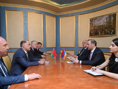 Belarus Security Council chief invites Armenia counterpart on official visit to his country
