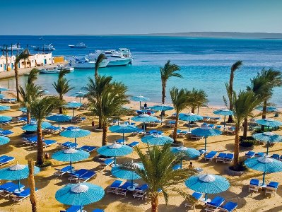Egypt lifts all coronavirus-related restrictions on entry into country