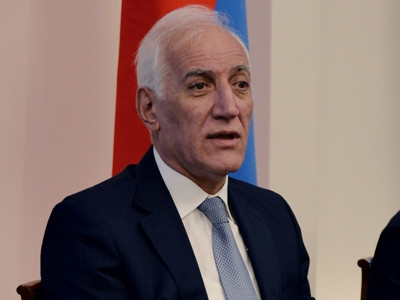 «Տարբեր տեղեկություններ եք ստանում, դրանք կարիք ունեն ճշգրտելու». ՀՀ նախագահը՝ ՌԴ հայ համայնքի ներկայացուցիչներին
