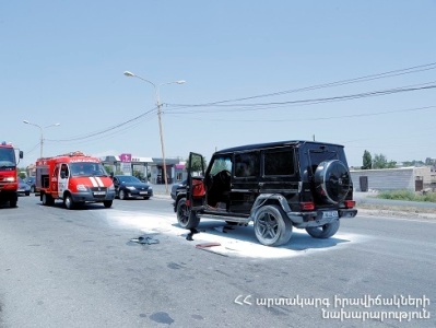 Կովկաս ռեստորանային համալիրի մոտակայքում ավտոմեքենան շրջվել է ու բռնկվել
