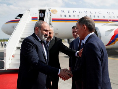 Armenia PM Nikol Pashinyan pays working visit to Belarus