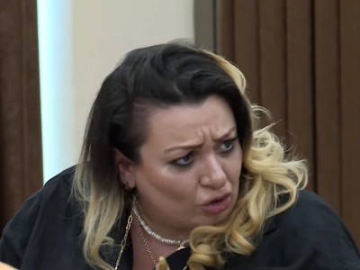 Դուք ո՞վ եք վաբշե, որ գեղասահքի դպրոց քննարկեք, Նախկին իշխանությանը տվել, անցել եք. Անի Խաչատրյան