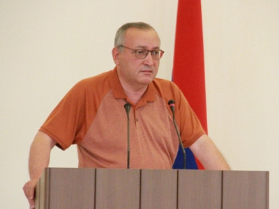 Արթուր Թովմասյանը հրավիրել է աշխատանքային խորհրդակցություն. ներկայացրել է Ֆրանսիա այցի արդյունքները