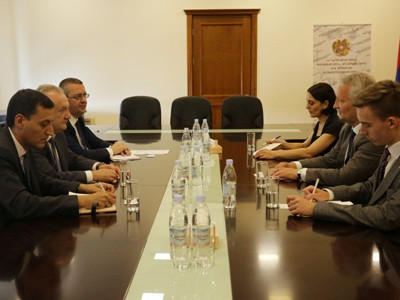 Վահրամ Դումանյանը Գերմանիայի դեսպանին առաջարկել է զարգացնել միջբուհական համագործակցությունը