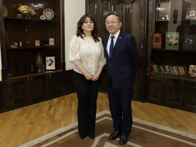 Նազելի Բաղդասարյանը Չինաստանի դեսպանի հետ քննարկել է Շիրակի մարզի արտադրանքը Չինաստան արտահանելու հարցը