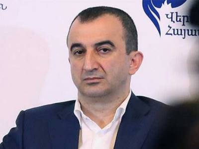 Ավտովթարից մահացել է Մխիթար Զաքարյանի 18-ամյա եղբորորդին. Hraparak.am