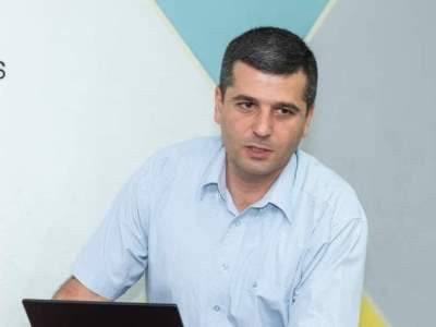 Շտապ միջոցներ պետք է ձեռնարկել. գյուղացու բերքը չի կարող սպասել, թե երբ կբացվի Լարսը. Էմիլ Ստեփանյան