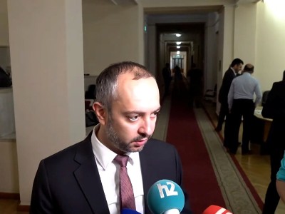 Էդուարդ Աղաջանյանն անպատասխան թողեց Բերձորի ճանապարհը հանձնելու մասին հարցը