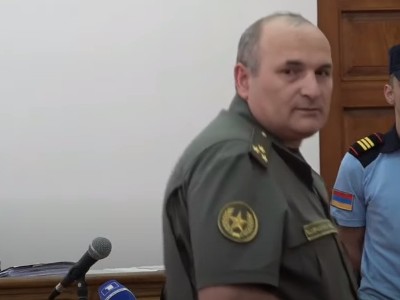 Դուք 18 տարեկան տղերքին կթողեիք, կփախչեի՞ք մարտի դաշտից. զոհվածների ծնողները՝ ԳՇ գնդապետին