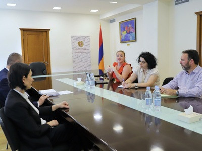 Փոխնախարար Ժաննա Անդրեասյանը հյուրընկալել է ՀԲ ծրագրերի ղեկավար Ելենա Տիմուշևային
