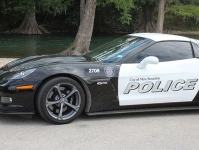 Ոստիկանները թմրավաճառներից առգրավված Chevrolet Corvette Z06-ը պարեկային մեքենայի են վերածել