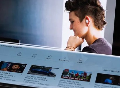 Google develops keyboard mode for owners of foldable phones
