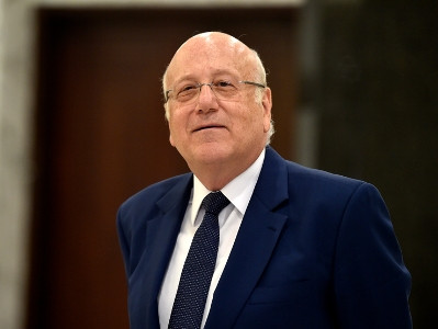 Премьер Ливана назвал неприемлемыми неофициальные сделки из-за конфликта на морской границе с Израилем