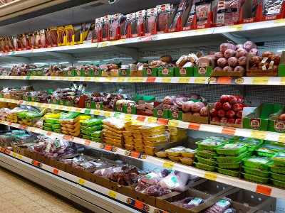 France steps up food price checks to curb inflation