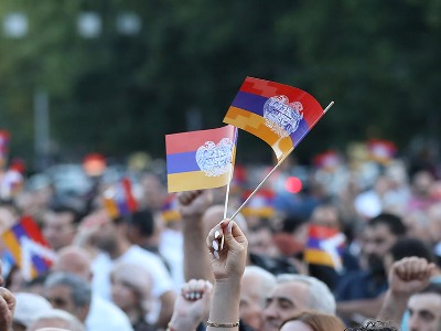 Opposition resistance movement holding rally in defense of Armenian Constitution