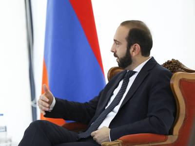 Armenia FM: When world focuses attention on Ukraine, Azerbaijan may be tempted to launch large-scale provocation