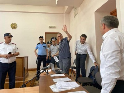 «Паст»: Смертоносная власть и ликующие в связи со смертью