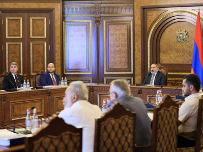 Под председательством премьер-министра обсуждено строительство «Сквера жизни»