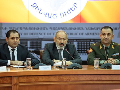 Armenia PM introduces newly appointed Chief of General Staff of Armed Forces