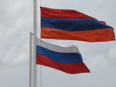 Главы СНБ Армении и СВР России обсудили возможность обмена разведывательной информацией