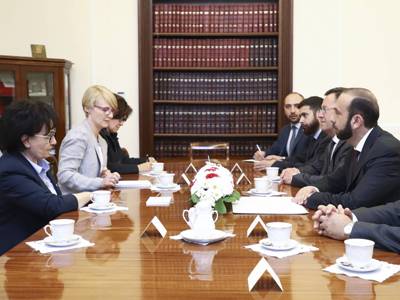 Armenia FM discusses with Polish Sejm President situation around Karabakh settlement