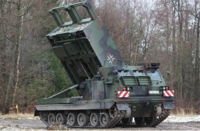 Germany hands over Mars II MLRS and three Panzerhaubitzen 2000 self-propelled howitzers to Ukraine