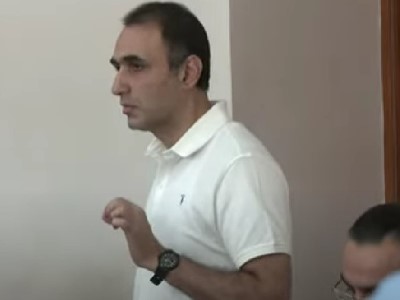 Փաշինյանն իմ ու ընտանիքիս հանդեպ հետապնդում է իրականացնում. Չալաբյանի գործով դատական նիստը հետաձգվեց ու նշանակվեց վաղը