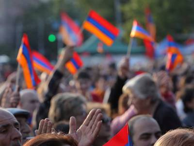Armenian opposition holding rally in Yerevan