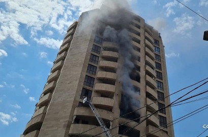Пожар в здании 42/2 на ул. Мурадяна в Ереване нанес большой ущерб, эвакуированы около 85 граждан