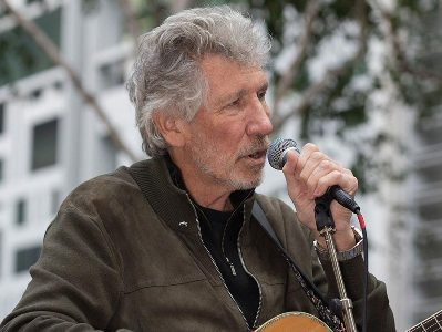 Pink Floyd խմբի հիմնադիրներից մեկը Բայդենին անվանել է «ռազմական հանցագործ»