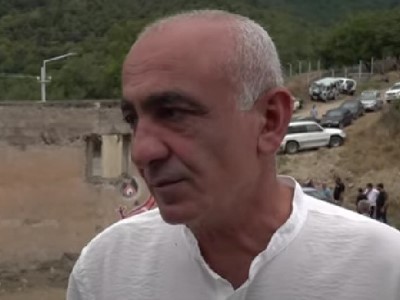 Գորիս ստիպված ենք գնալ Խոտով, բայց ճանապարհը շատ վատն է, շինաշխատանքները կիսատ են մնացել․ Շուռնուխի վարչական ղեկավար