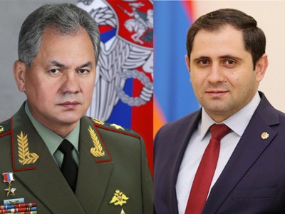 Armenia, Russia defense ministers hold talks