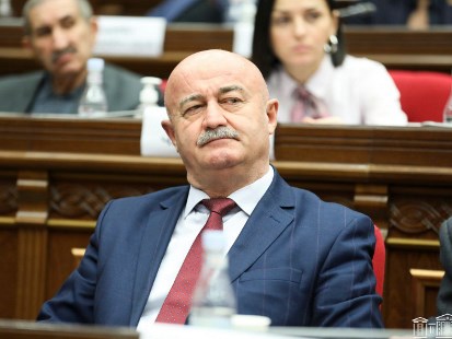 Newspaper: Artsakh independence recognition means submitting territorial claims to Azerbaijan, Armenia MP says