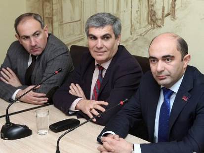 Newspaper: Armenia PM is preparing changes in government