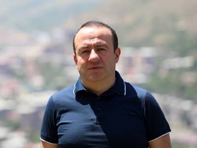 «Грапарак»: Почему не видно кандидата на пост мэра Каджарана от правящей партии?