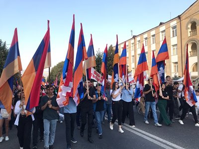 Crowded rally takes place in Stepanakert