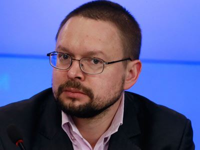 Силаев: Прогнозировать изолированно перспективы мирного договора между Арменией и Азербайджаном очень трудно