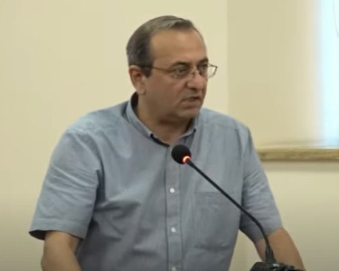 Минасян: Важно сформировать у граждан веру в то, что после смены власти Армения и Арцах восстановят достоинство